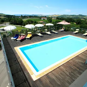 4* Hotel Grand