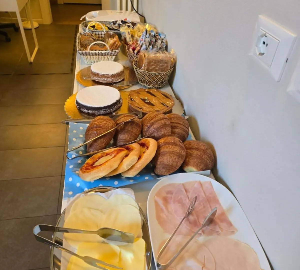 Honey Rooms Ferrara Alojamento de Acomodação e Pequeno-almoço