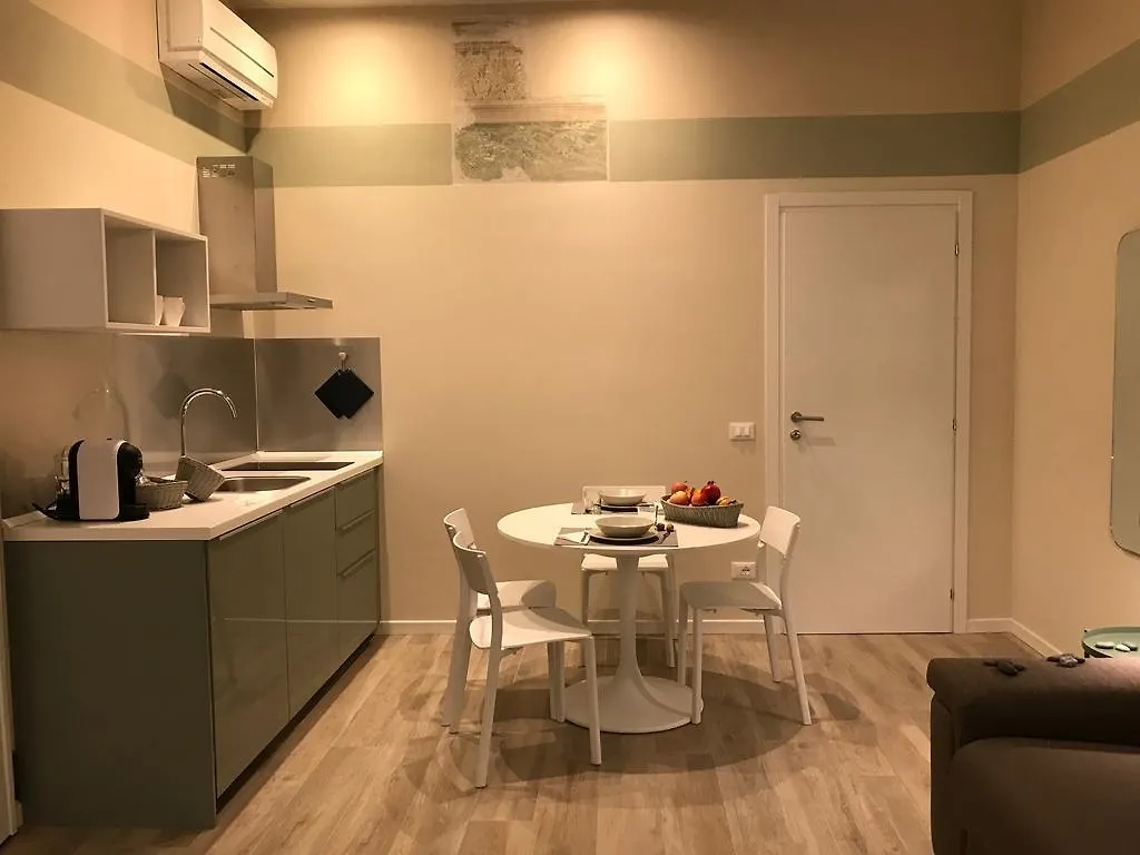 Honey Rooms Ferrara Alojamento de Acomodação e Pequeno-almoço